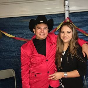 Meet your Posher, Rosie y simon